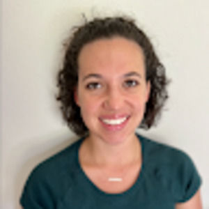 Meet your Posher, Emilia